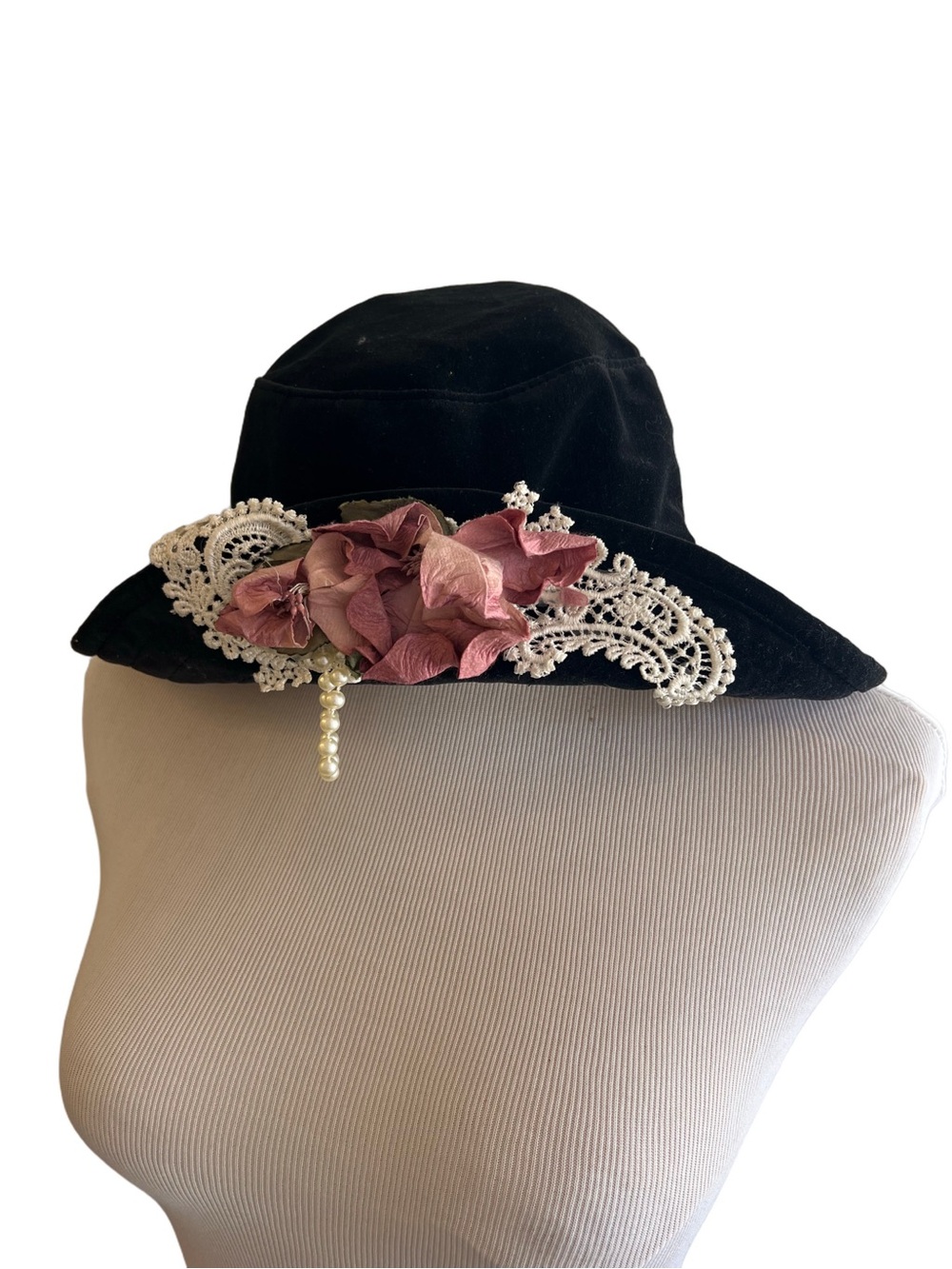 Vintage 90s Velvet Hat - Picture 6 of 7